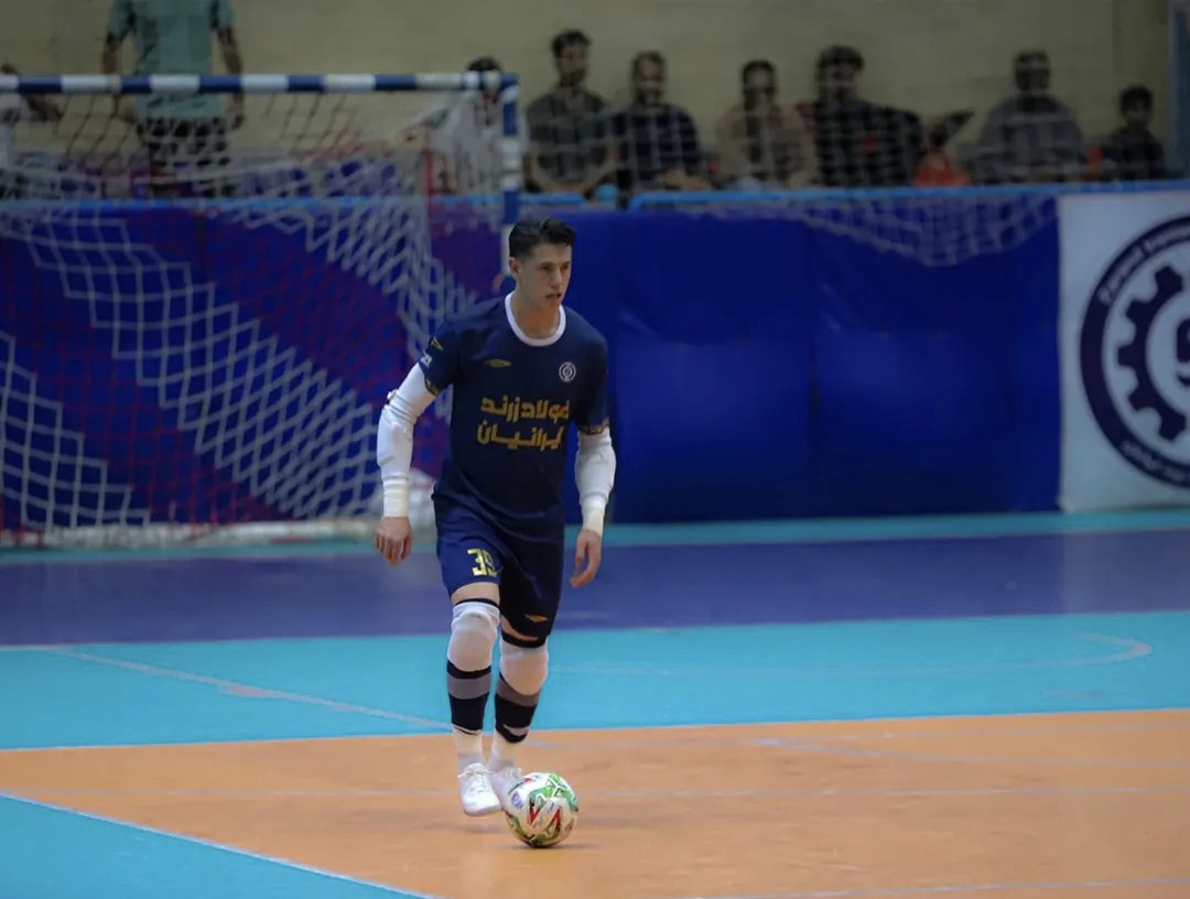 عکس بهزاد رسولی دروازه بان عکس بهزاد رسولی دروازه بان